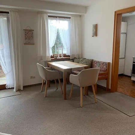 Rotzinger דירה הינטרצארטן